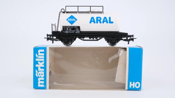 Märklin H0 4440 Mineralöl-Kesselwagen (ARAL, weißer Kessel) Einheitskesselwagen der DB