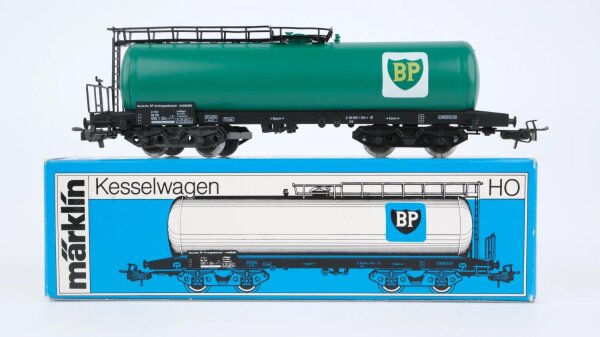 Märklin H0 4653 Mineralöl-Kesselwagen BP  Kesselwagen der DB