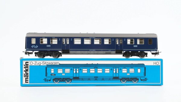 Märklin H0 4049 Reisezugwagen B 6692 der NS