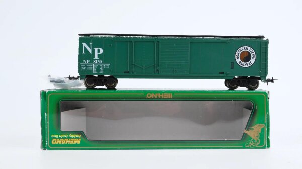 Mehano H0 T081/17859 Box Car - 50 Nothern Pacific NP