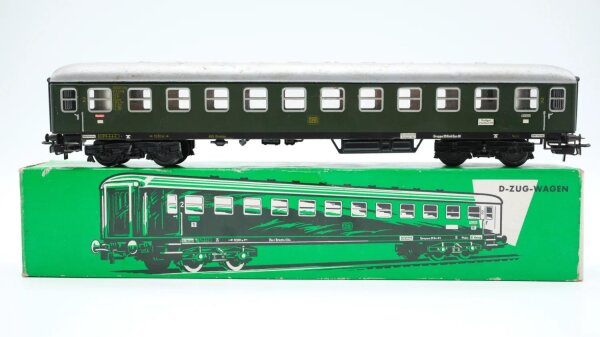 Märklin H0 4022 Personenwagen 2.Kl. grün DB