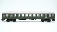 Märklin H0 4022 Personenwagen 2.Kl. grün DB