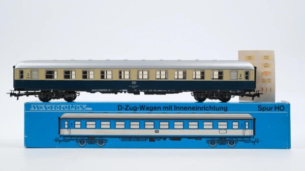 Märklin H0 4092 Reisezugwagen 2.Kl. 51 80 22-70 571-0 DB