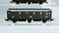 Trix H0 Konvolut 3achs. Personenwagen 1./2.Kl grün, 3.Kl braun, Länderbahnen (17007790)