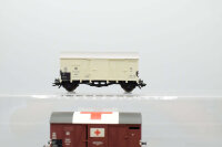 Liliput H0 Konvolut Hochbordgüterwagen braun; Gedeckter Güterwagen weiß; Hilfslazarettwagen Nr. 11; DR (17008328)