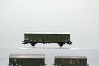 Märklin H0 Konvolut Flachwagen "Container DP", Gedeckter Güterwagen "Deutsche Post", Werkstattwagen; grün; DP/DB (17008280)