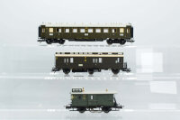 Trix/u.a. H0 Konvolut Personenwagen 3.Kl, Postwagen, Packwagen; grün; Deutsche Reichsbahn (17007957)