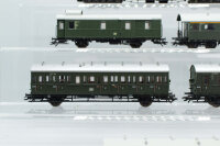 Trix/u.a. H0 Konvolut Abteilwagen 1./2.Kl, 2.Kl, Personenwagen 1./2.Kl, Packwagen; grün DB; Speisewagen "Mitropa" braun (17007958)