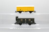 Märklin H0 Konvolut Gedeckter Güterwagen "Deutsche Bundespost", gelb; Postwagen "Deutsche Post", grün (17009230)