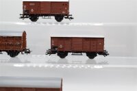 Trix H0 Konvolut Gedeckte Güterwagen; Gedeckter Viehtransportwagen; braun, DB (17009258)