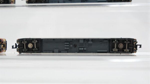 Trix N Konvolut Abteilwagen 1.Kl; Speisewagen "DSG"; beige/rot; DB