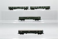 Minitrix N Konvolut Personenwagen; Packwagen; grün, DB